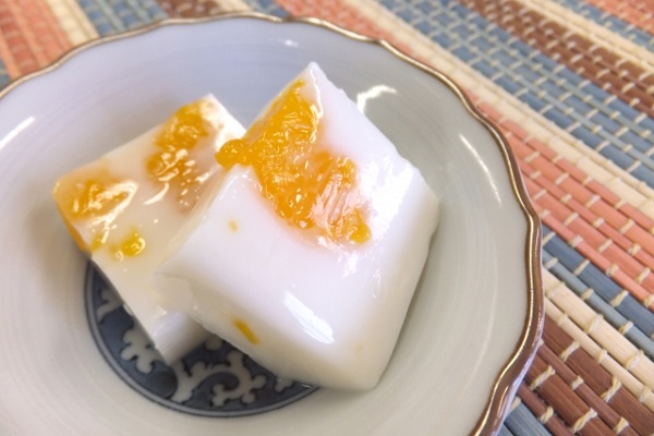 肌 ツヤ